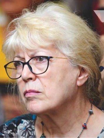 ლელა დუმბაძე
